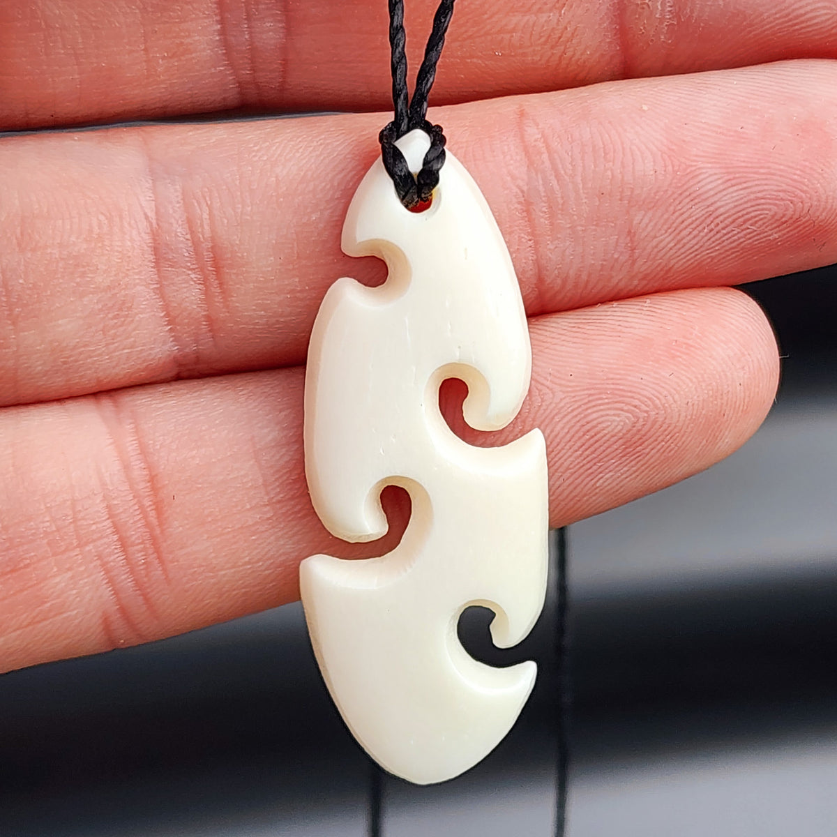 Natural Hand Carved Maori Bone Carving Pendant Necklace Sea