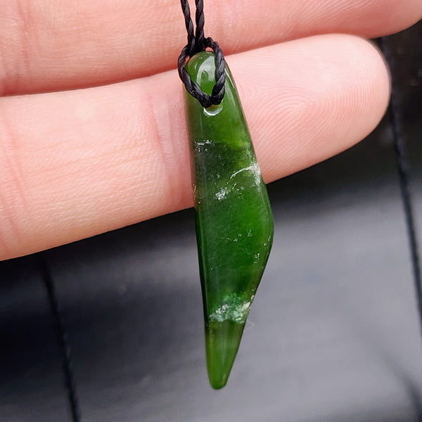 Natural Greenstone Pendant Necklace (AJJC2362)