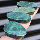 1kg Raw New Zealand Greenstone / Pounamu Carving Slices (R14B438)