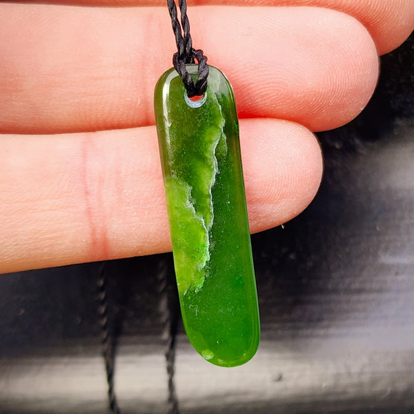 Natural Greenstone Pendant Necklace (AJJC2460)