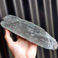 1.43kg Raw New Zealand Greenstone / Pounamu Carving Block (R14B254)