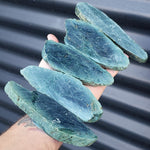 1kg Raw New Zealand Greenstone / Pounamu Carving Slices (R14B201)