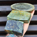 1kg Raw New Zealand Greenstone / Pounamu Carving Slices (R14B356)
