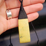 NZ Yellow Greenstone Pounamu Toki Pendant Necklace (N228)