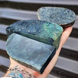 1kg Raw New Zealand Greenstone / Pounamu Carving Slices (R14B507)