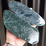 1kg Raw New Zealand Greenstone / Pounamu Carving Slices (R14B252)