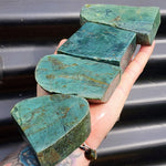 1kg Raw New Zealand Greenstone / Pounamu Carving Slices (R14B388)