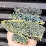 1kg Raw New Zealand Greenstone / Pounamu Carving Slices (R14B157)