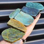 1kg Raw New Zealand Greenstone / Pounamu Carving Slices (R14B371)