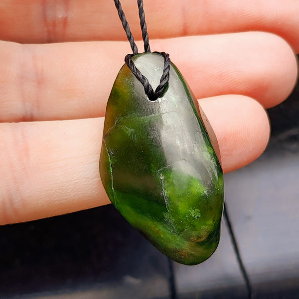 Natural Greenstone Pendant Necklace (AJJC2440)