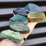 1kg Raw New Zealand Greenstone / Pounamu Carving Slices (R14B392)