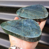 1kg Raw New Zealand Greenstone / Pounamu Carving Slices (R14B501)