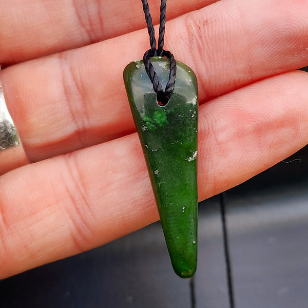 Natural Greenstone Pendant Necklace (AJJC2344)