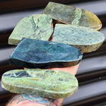 1kg Raw New Zealand Greenstone / Pounamu Carving Slices (R14B332)