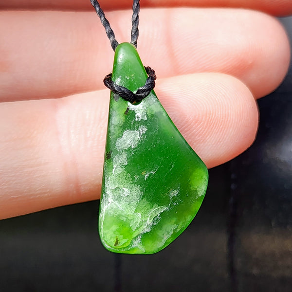 Natural Greenstone Pendant Necklace (AJJC2448)