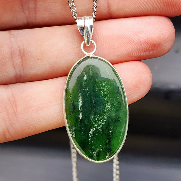 Silver Plated Natural Greenstone Handmade Oval Pendant & Chain Necklace (30X26)