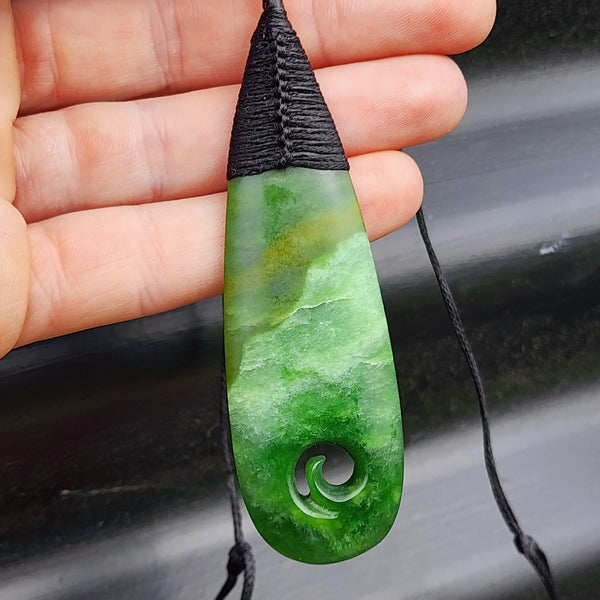 NZ Greenstone Pounamu Drop Koru Pendant Necklace (N353)