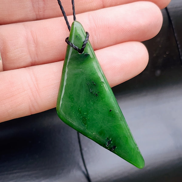 Natural Greenstone Pendant Necklace (AJJC2357)