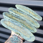 1kg Raw New Zealand Greenstone / Pounamu Carving Slices (R14B199)