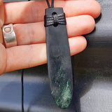 NZ Black Greenstone Pounamu Toki Pendant Necklace (N445)