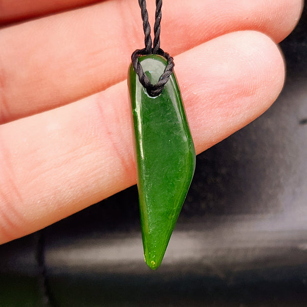 Natural Greenstone Pendant Necklace (AJJC2472)