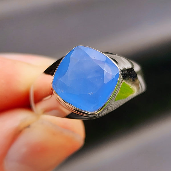 (V) Solid 925 Sterling Silver & Natural Chalcedony Handmade Diamond Cut Ring