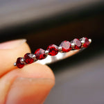 (R) Solid 925 Sterling Silver & Natural Garnet 7x Setting Band Ring