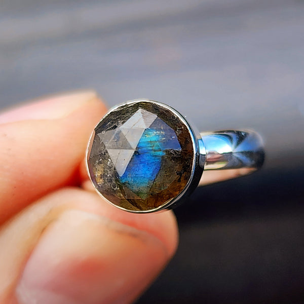 925 Sterling Silver & Natural Labradorite Faceted Round Handmade Ring