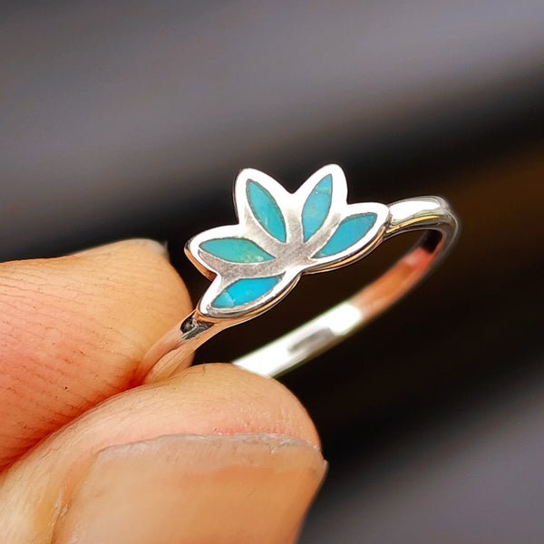 Solid 925 Sterling Silver & Natural Turquoise Lotus Ring