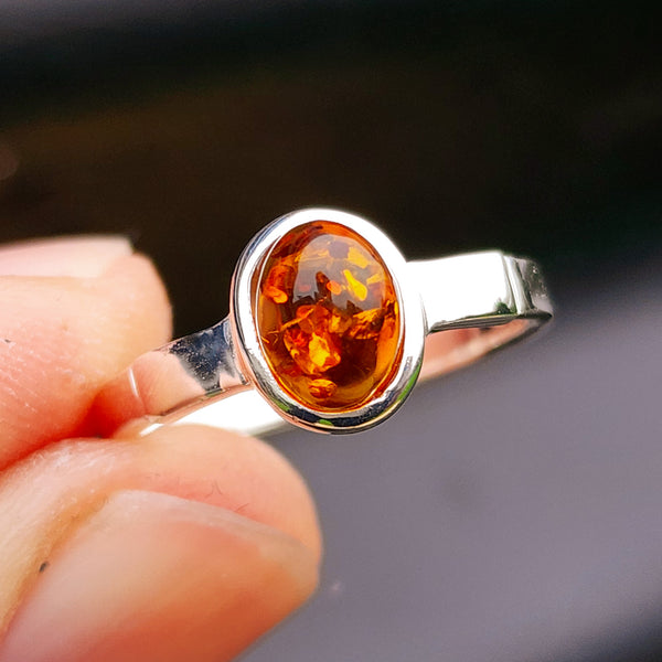 Solid 925 Sterling Silver & Natural Amber Oval Signet Ring