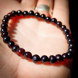 Polished Cherry Baltic Amber Elastic Bracelet