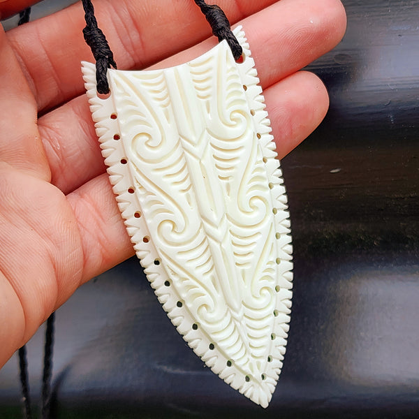 Natural Carved Maori Bone Carving Pendant Necklace - Detailed Etched Spear Head