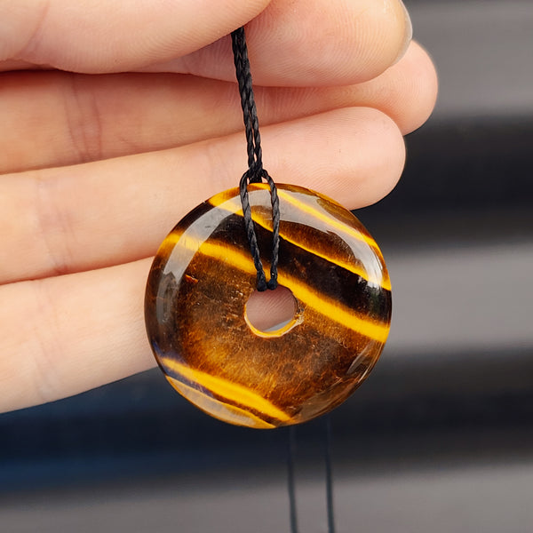 30mm Natural Tigers Eye Donut Pendant Necklace