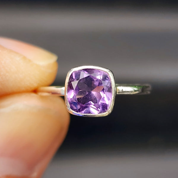 (Q) Solid Sterling Silver & Square Natural Amethyst Stone Handmade Solitaire Ring