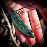 NZ Greenstone Pounamu Plate Pendant Necklace (N818)