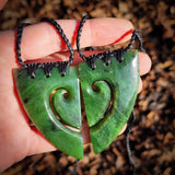 2pcs Matching NZ Greenstone Pounamu Koru Heart Pendant Necklace Pair (N955)
