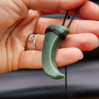 NZ Greenstone Pounamu Hook Pendant Necklace (N215)