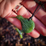 NZ Greenstone Pounamu Kiwi Pendant Necklace (N1028)
