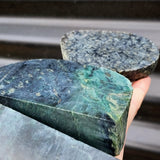 1kg Raw New Zealand Greenstone / Pounamu Carving Slices (R14B507)