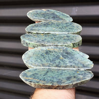 1kg Raw New Zealand Greenstone / Pounamu Carving Slices (R14B225)