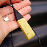 NZ Yellow Greenstone Pounamu Toki Pendant Necklace (N228)
