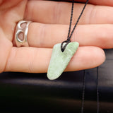 New Zealand Greenstone Pounamu Pendant Necklace (AJJC2284)