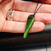 New Zealand Greenstone Pounamu Pendant Necklace (AJJC2327)