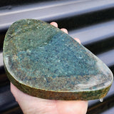 1kg Raw New Zealand Greenstone / Pounamu Carving Slice (R14B436)