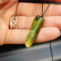 New Zealand Greenstone Pounamu Pendant Necklace (AJJC2315)