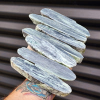 1kg Raw New Zealand Greenstone / Pounamu Carving Slices (R14B231)
