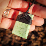 NZ Greenstone Pounamu Toki Pendant Necklace (N983)
