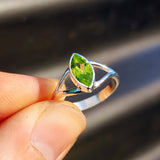 (Q) Solid 925 Sterling Silver & Natural Peridot Marquise Cut Solitaire Ring