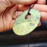 NZ Greenstone Pounamu Disk Pendant Necklace (N415)