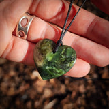 NZ Greenstone Pounamu Heart Pendant Necklace (N966)